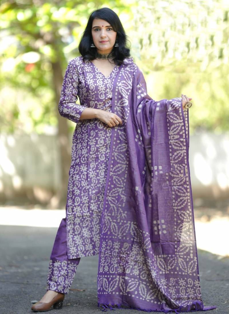 Dhruvi 356 Printed Kurti With Pant Dupatta Collection