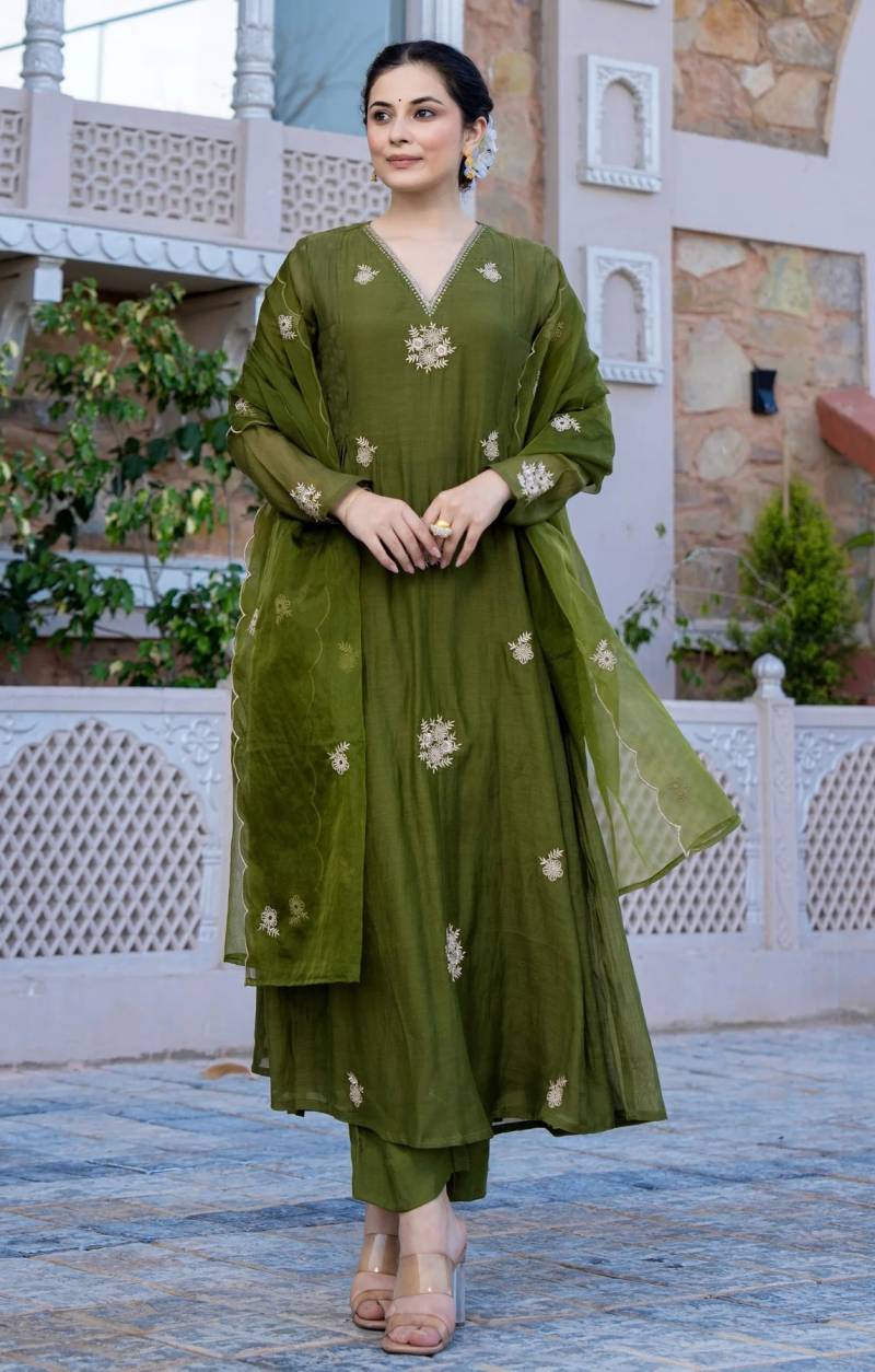 Dhruvi 386 Designer Silk Kurti With Bottom Dupatta Collection