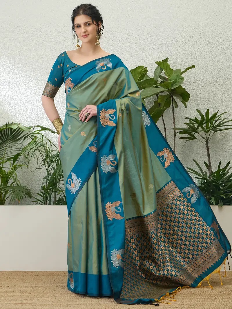 Noor 32001 Festive Wear Handloom Saree Collection