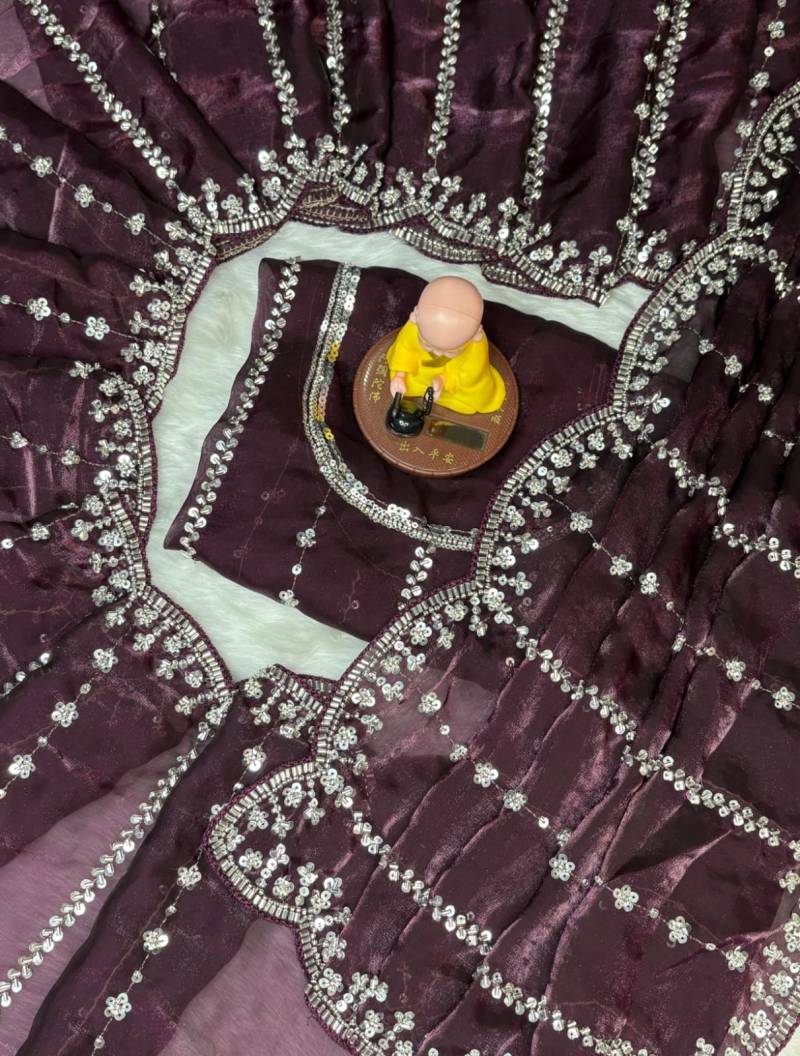 Vt 6066 Fandy Heavy Stone Worked Party Wear Saree Collection
