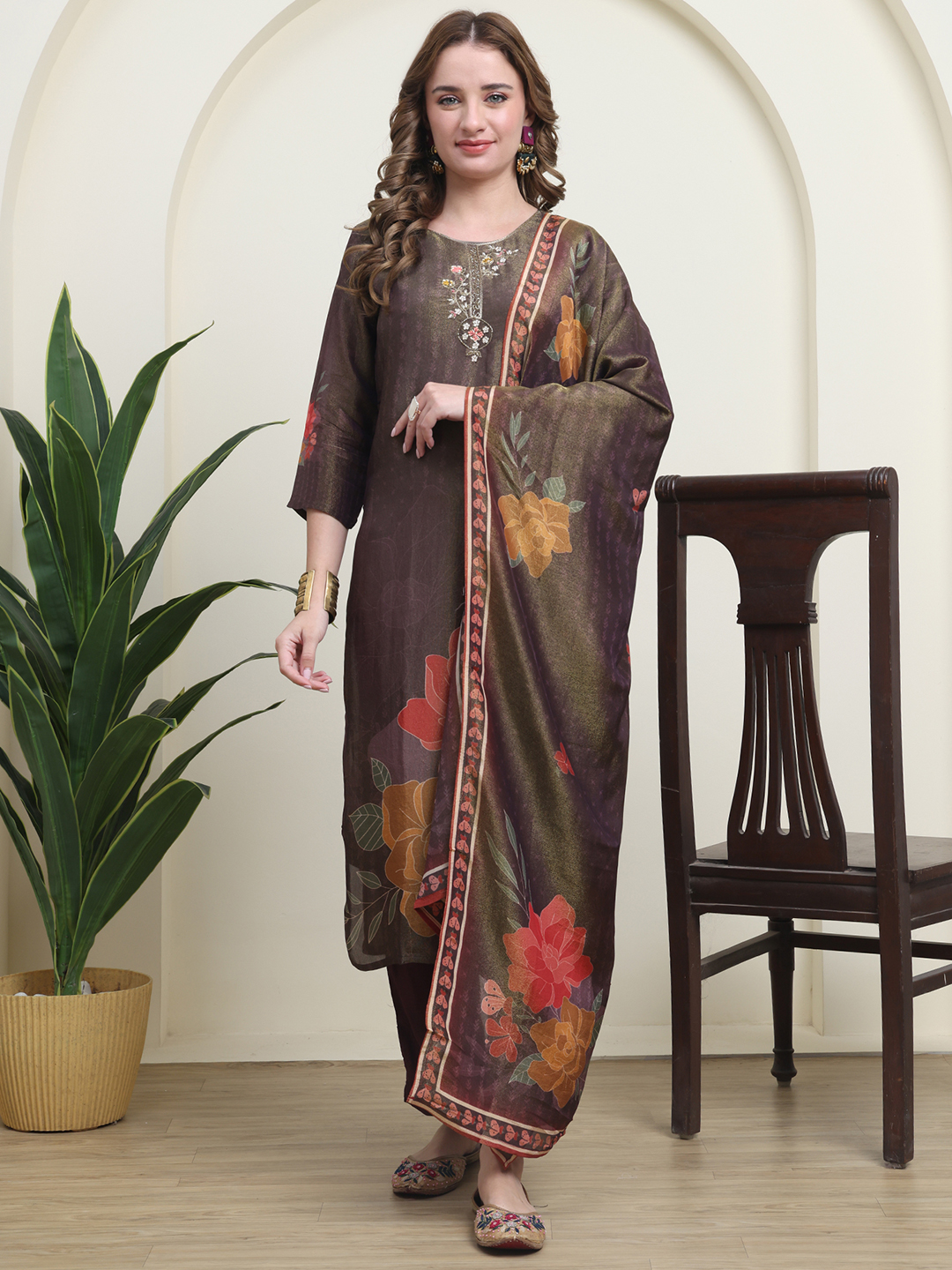 Hr 1232 Printed Casual Wear Kurti Bottom And Dupatta Collection
