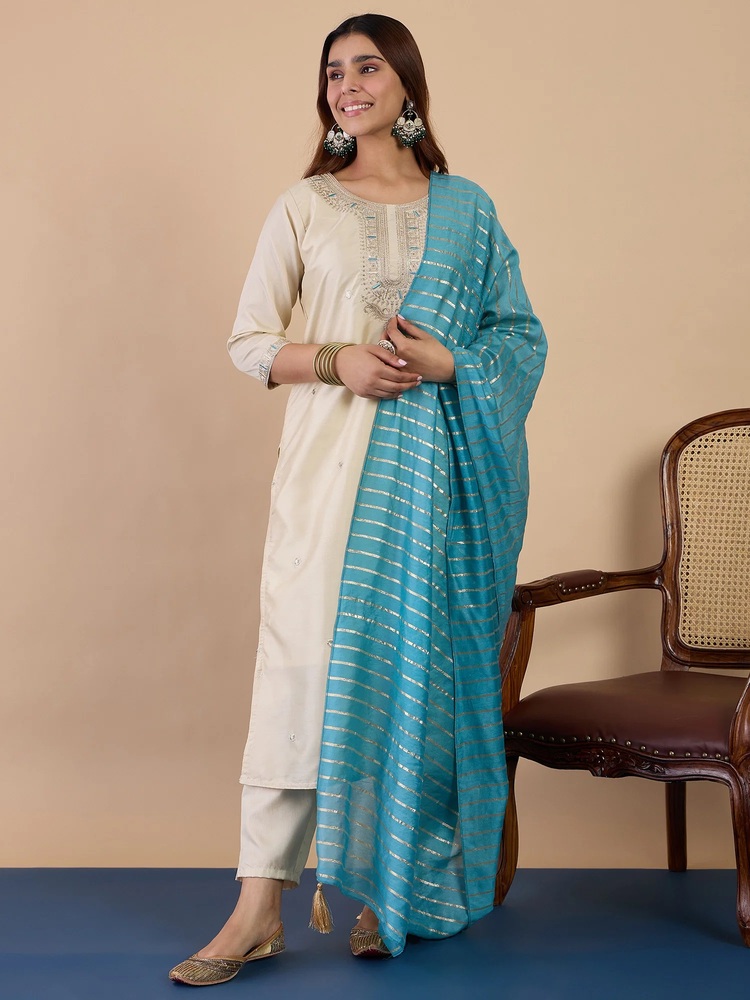 VP 9841 Zora Thread Work Kurti With Bottom Under 500