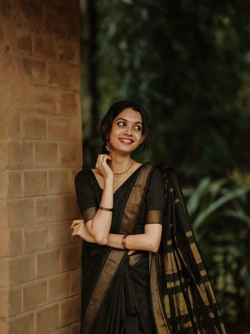 Aab Samya Soft Silk Traditional Wear Saree Collection